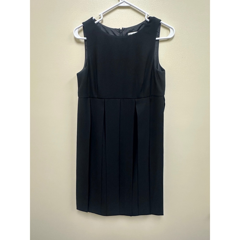 Cabi Black Sleeveless Pleated Shift Dress Style 236 Size 4 LBD Professional